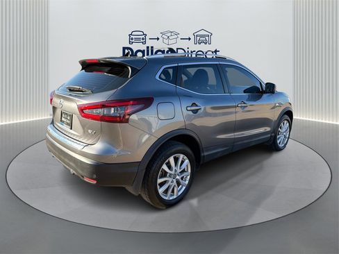 Used 2020 Nissan Rogue Sport SV w/ Technology Package image 6