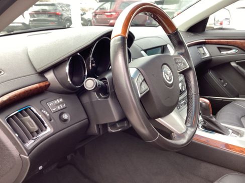 Used 2011 Cadillac CTS Luxury image 11