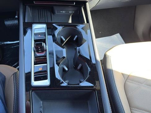 New 2026 Volkswagen Atlas Cross Sport SE image 25