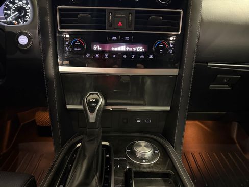 Used 2022 INFINITI QX80 Sensory AWD/4WD image 12