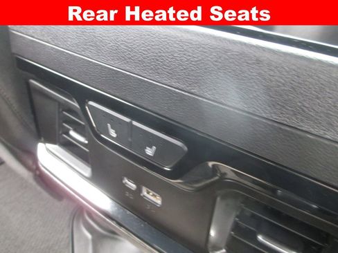 Used 2024 GMC Sierra 1500 AT4 w/ Technology Package AWD/4WD image 28