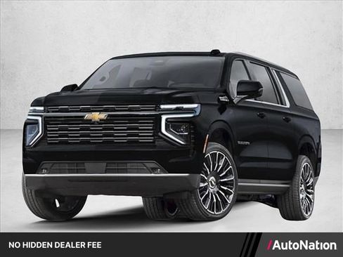 Used 2025 Chevrolet Suburban Premier RWD image 1