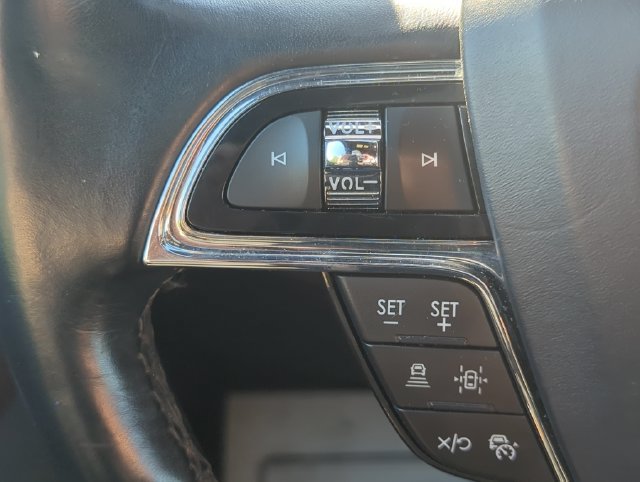 Used 2023 Lincoln Navigator L Reserve AWD/4WD image 34