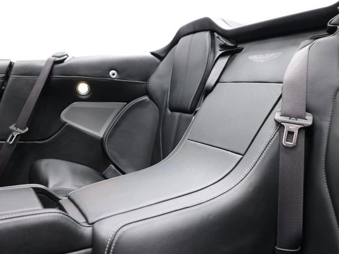 Used 2015 Aston Martin DB9 Volante RWD image 49