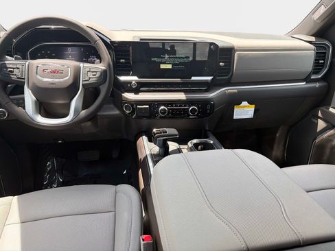 New 2026 GMC Sierra 1500 SLT w/ SLT Premium Package AWD/4WD image 15
