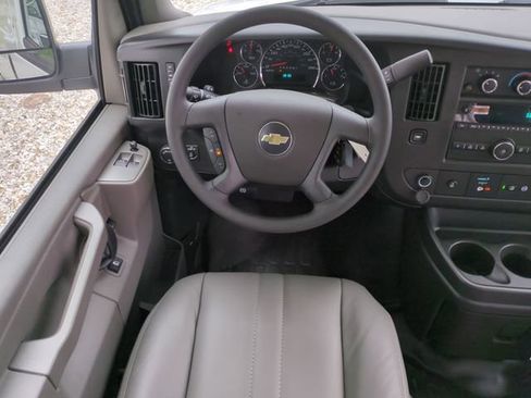 New 2025 Chevrolet Express 3500 w/ Driver Convenience Package RWD image 15