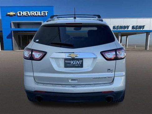 Used 2014 Chevrolet Traverse LTZ FWD image 8