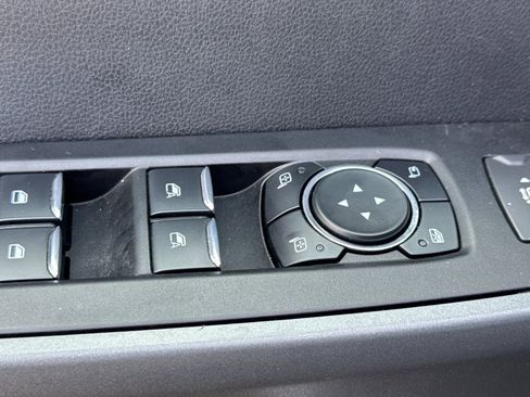 Used 2023 Ford F250 XLT w/ FX4 Off-Road Package image 12