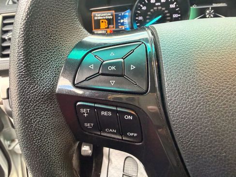 Used 2018 Ford Explorer XLT w/ Equipment Group 202A image 16