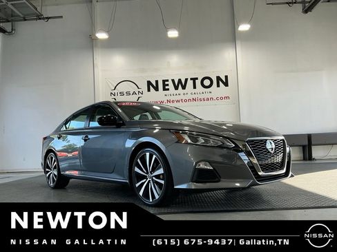 Used 2020 Nissan Altima 2.5 SR FWD image 20