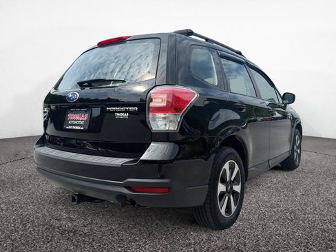 Used 2018 Subaru Forester 2.5i w/ Alloy Wheel Package AWD/4WD image 7