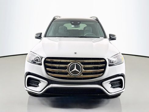 New 2026 Mercedes-Benz GLS 450 4MATIC image 2
