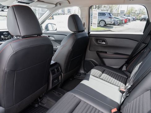 New 2026 Nissan Rogue SV AWD/4WD image 23