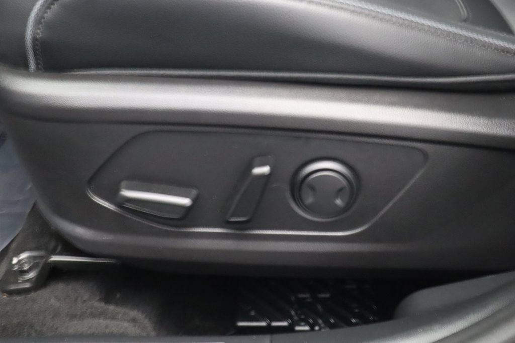 Used 2023 Hyundai Tucson Limited FWD image 20