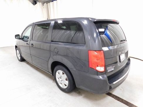 Used 2012 Dodge Grand Caravan SE image 19