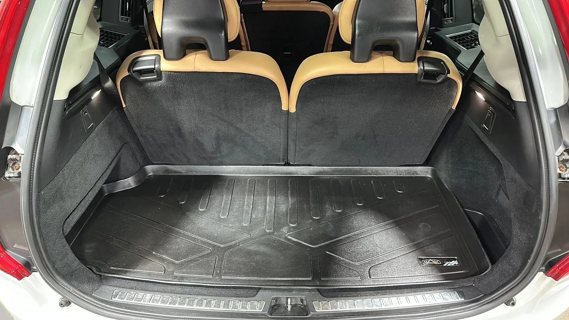 Used 2016 Volvo XC90 T6 Inscription w/ Vision Package AWD/4WD image 14