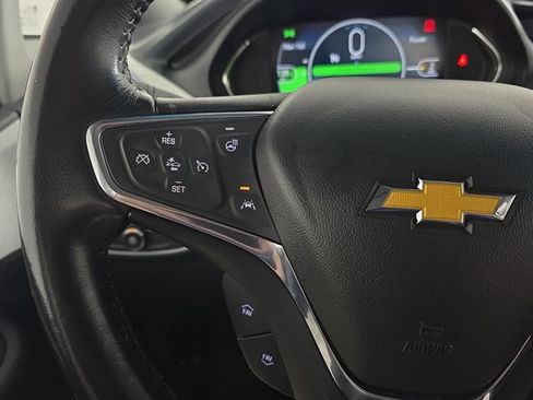 Used 2019 Chevrolet Bolt Premier w/ Infotainment Package FWD image 15