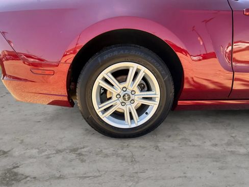 Used 2014 Ford Mustang Coupe w/ Equipment Group 102A RWD image 43