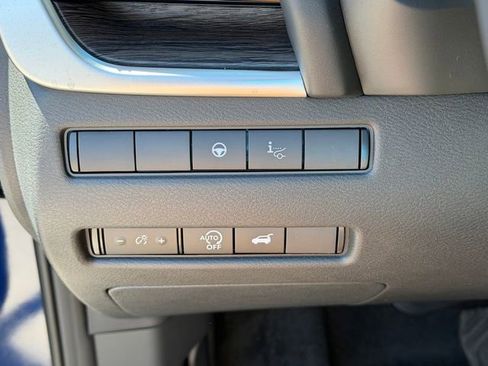 New 2026 Nissan Rogue Platinum AWD/4WD image 11