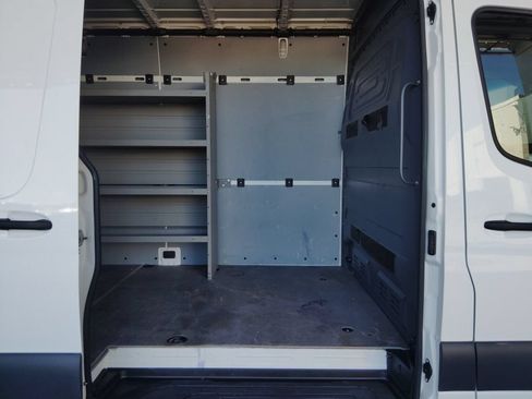 Used 2023 Mercedes-Benz Sprinter 2500 image 13