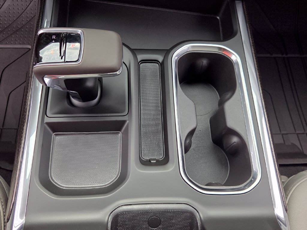 New 2026 Chevrolet Silverado 1500 RST w/ RST All Star Premium Package AWD/4WD image 18