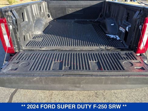 Used 2024 Ford F250 XLT w/ Snow Plow Prep Package image 34