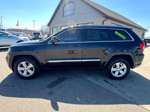Used 2012 Jeep Grand Cherokee Laredo image 8