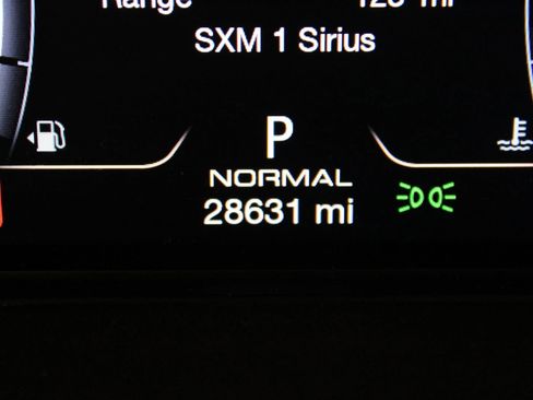 Used 2022 Maserati Levante GT image 40