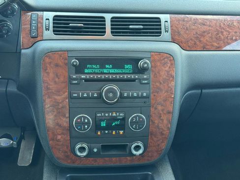 Used 2007 Chevrolet Silverado 3500 LTZ AWD/4WD image 23