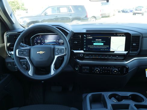 New 2025 Chevrolet Silverado 1500 LT w/ Z71 Off-Road Package image 20