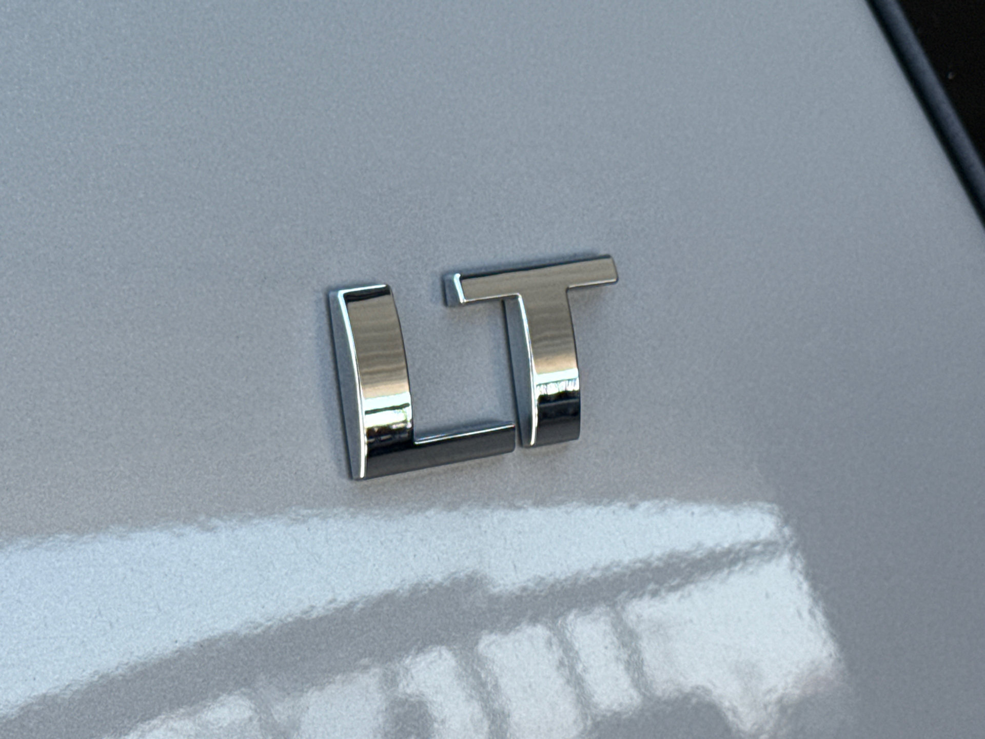Used 2007 Chevrolet Suburban LT w/ 1LT Special Edition RWD image 6