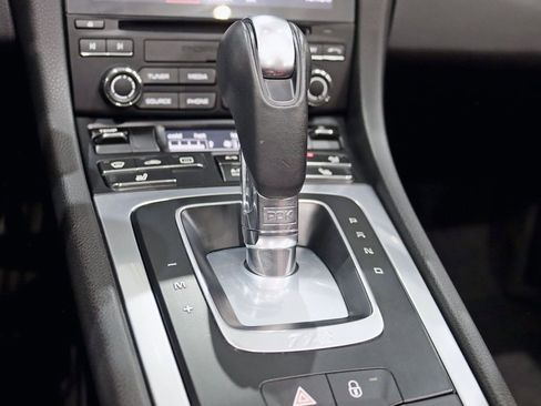 Used 2018 Porsche 718 Boxster S image 23