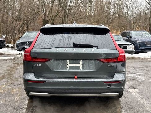 New 2026 Volvo V60 B5 Cross Country Plus w/ Climate Package image 4