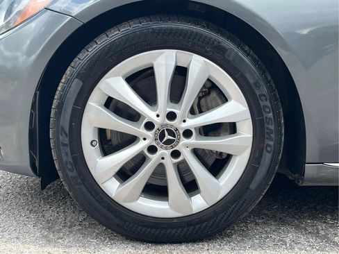 Used 2018 Mercedes-Benz C 300 Sedan image 10
