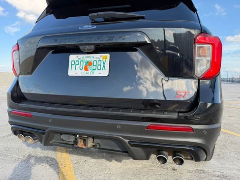 Used 2021 Ford Explorer ST w/ Equipment Group 401A image 14