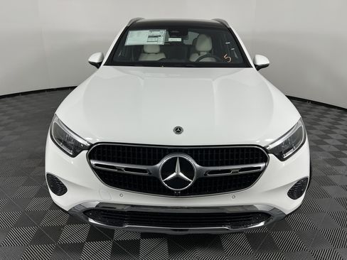 Used 2026 Mercedes-Benz GLC 300 4MATIC image 5