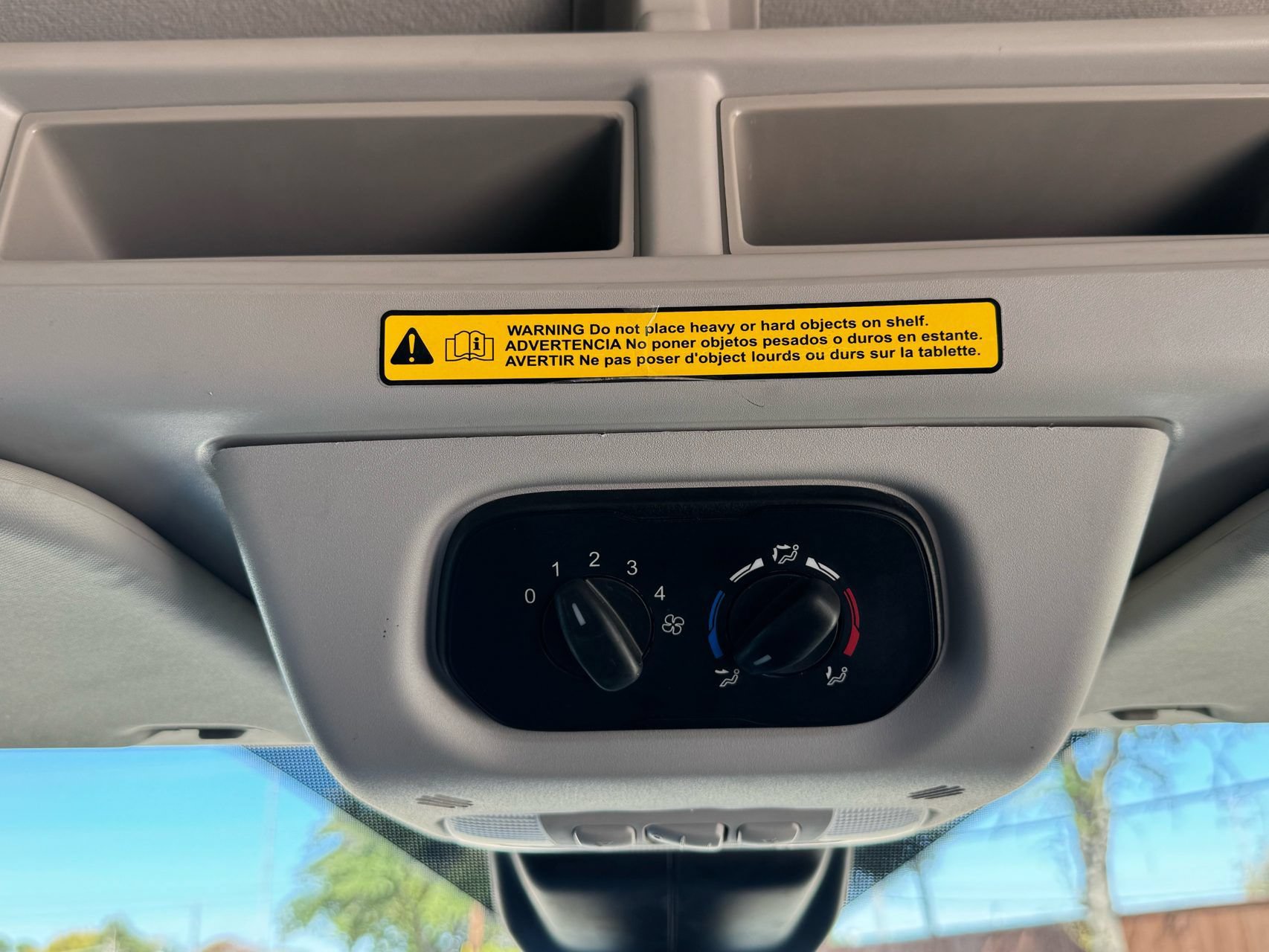 Used 2018 Ford Transit 350 XL RWD image 22