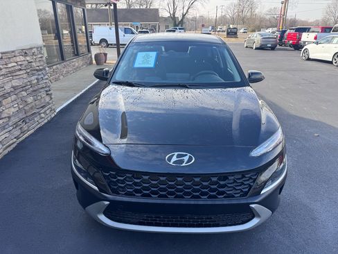 Used 2023 Hyundai Kona SE image 8