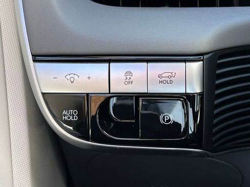 Used 2024 Hyundai Ioniq 5 Limited image 20