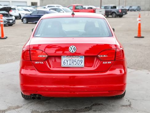 Used 2012 Volkswagen Jetta SE image 5