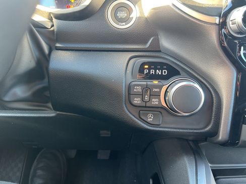 New 2026 RAM 1500 4x4 Crew Cab image 27