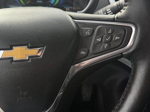Used 2017 Chevrolet Volt LT w/ Comfort Package image 19