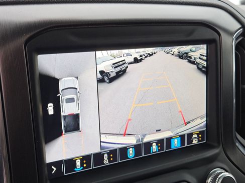 Used 2021 GMC Sierra 1500 AT4 w/ AT4 Premium Package image 24