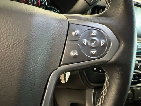 Used 2016 Chevrolet Silverado 1500 LTZ Z71 w/ LTZ Plus Package AWD/4WD image 15
