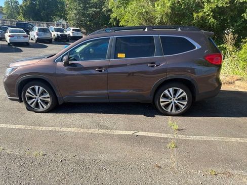 Certified 2021 Subaru Ascent Premium w/ Sport Package AWD/4WD image 8