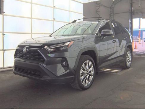 Used 2025 Toyota RAV4 XLE Premium w/ Weather Package image 2