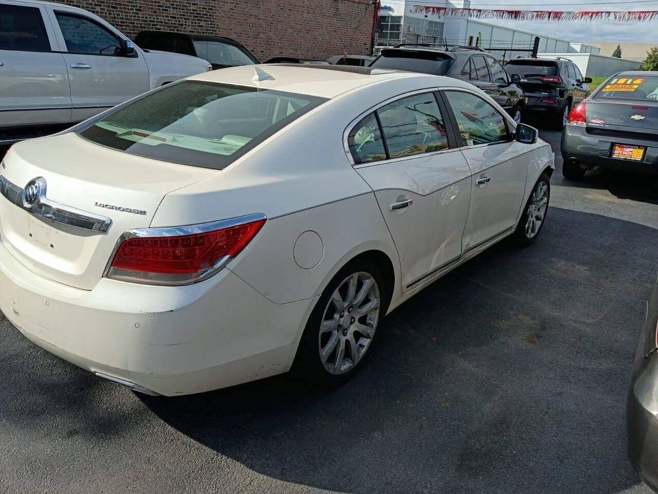 Used 2013 Buick LaCrosse Touring FWD image 4