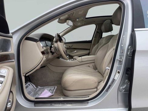 Used 2014 Mercedes-Benz S 550 Sedan image 18