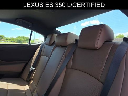 Used 2025 Lexus ES 350 w/ Premium Package FWD image 16