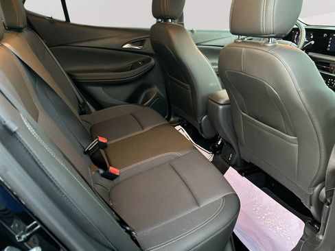 Used 2024 Buick Encore GX Preferred FWD image 27